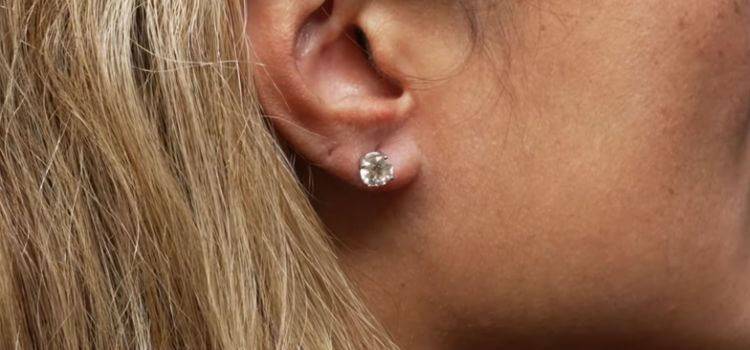 what is the best size diamond stud earrings