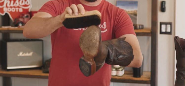 how to clean leather cowboy boots